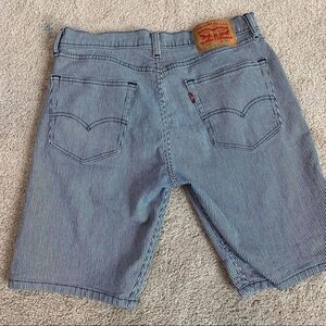 Levi’s 505 navy blue white striped denim shorts Sz 33